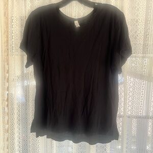 lululemon athletica Classic Black Short Sleeve Tee